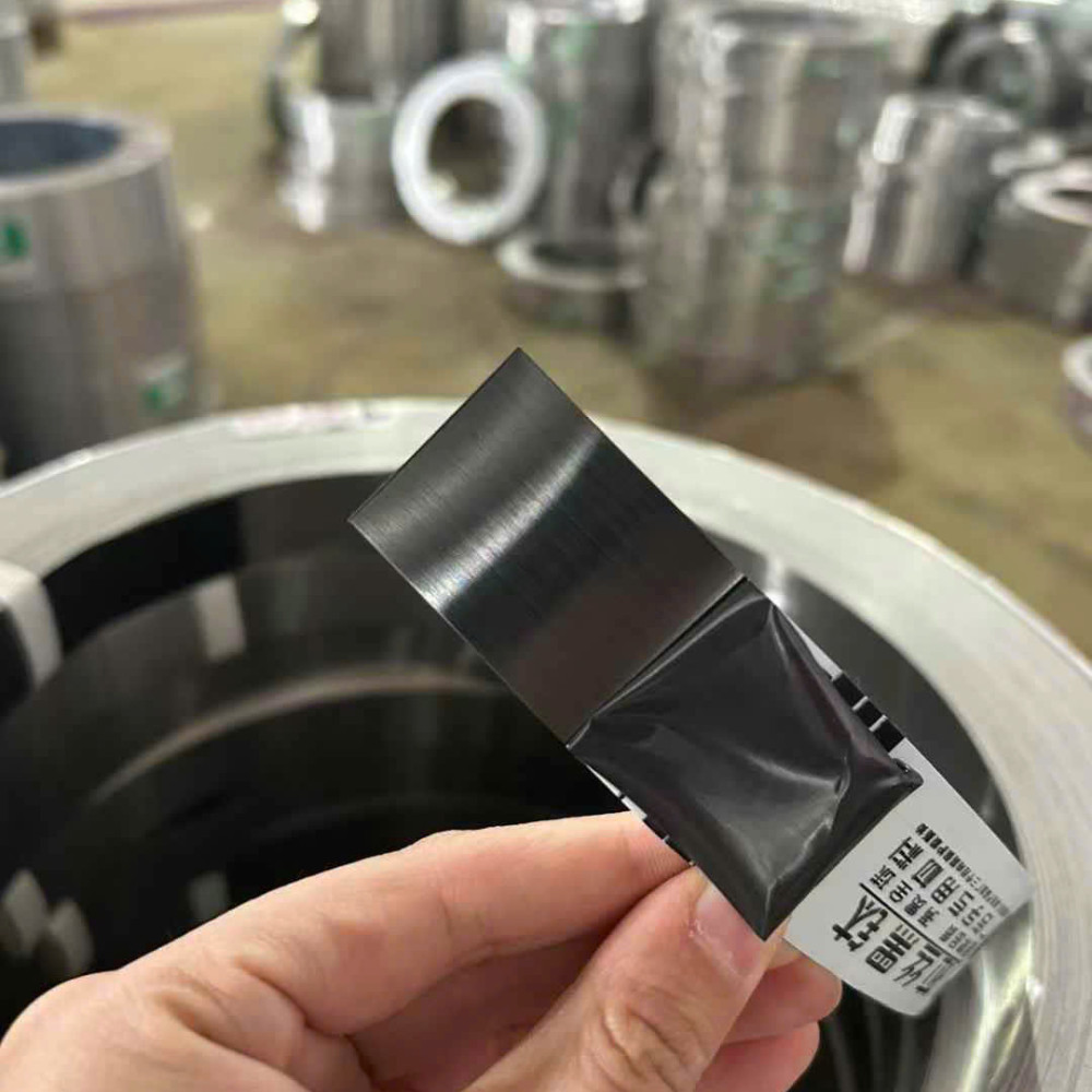 La Inox Cuộn Màu Đen Xước